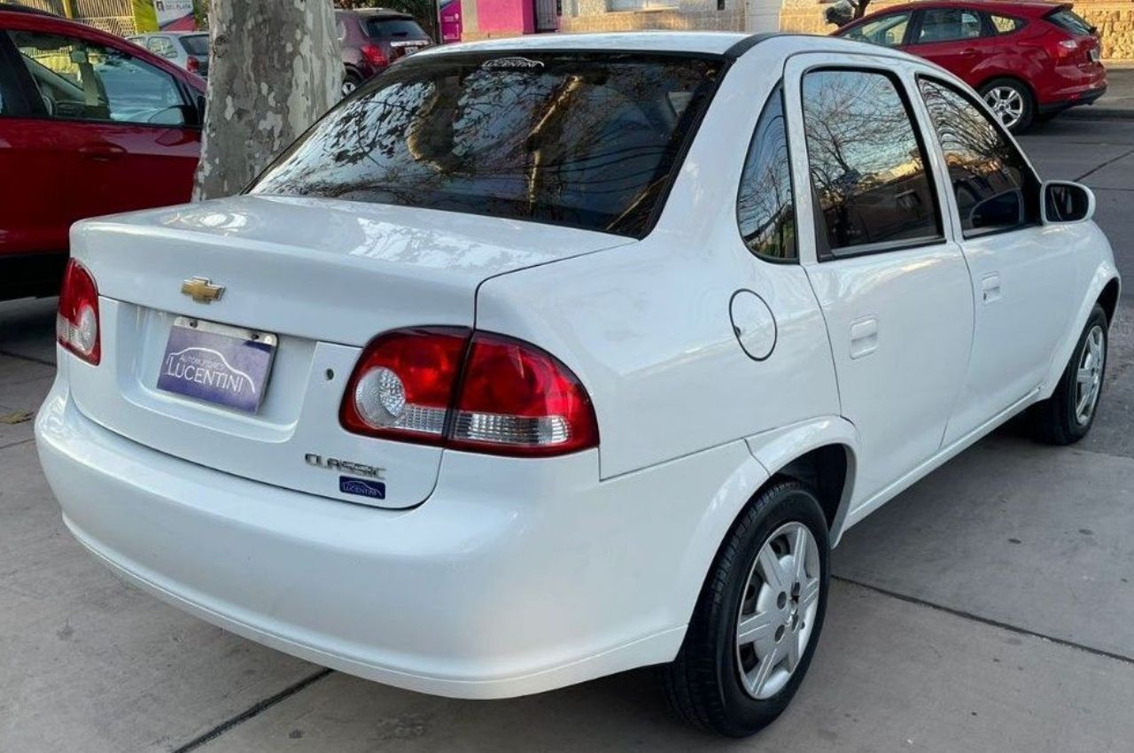 Chevrolet Classic Usado en Mendoza, deRuedas