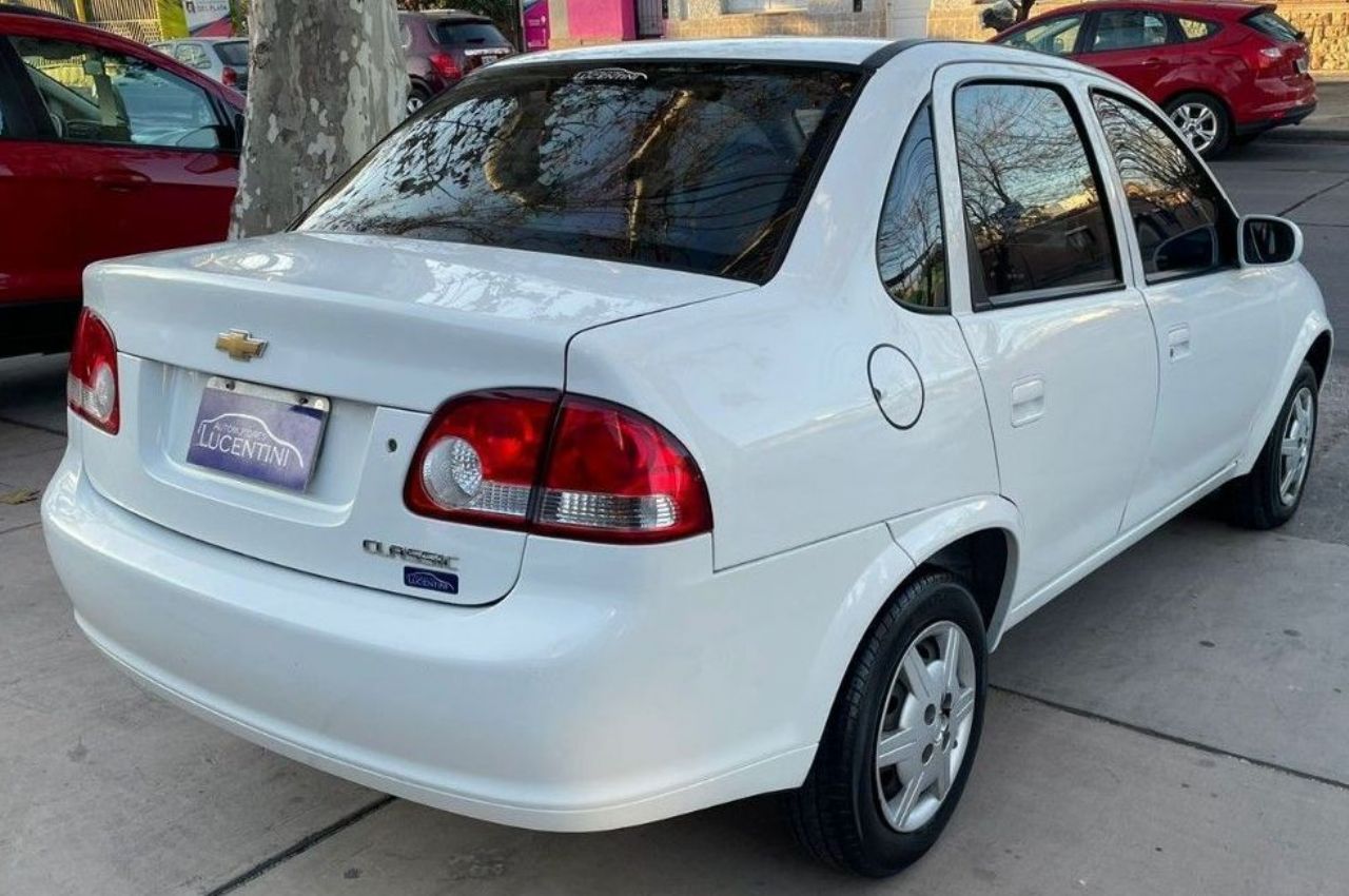 Chevrolet Classic Usado Financiado en Mendoza, deRuedas