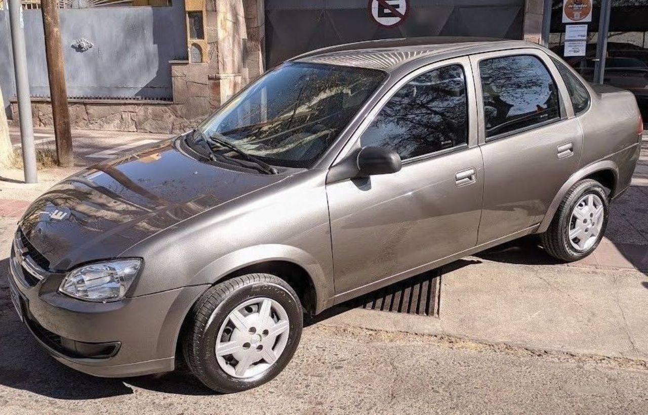 Chevrolet Classic Usado en Mendoza, deRuedas