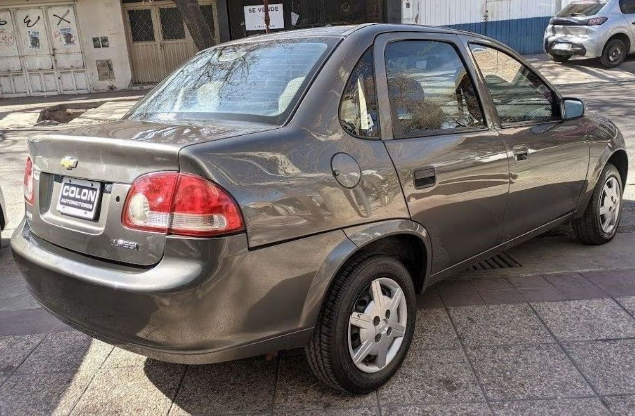 Chevrolet Classic Usado en Mendoza, deRuedas