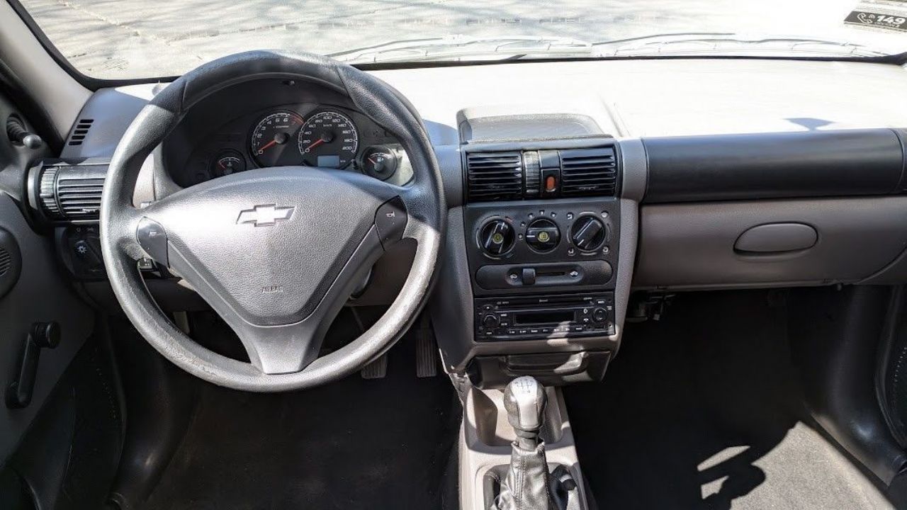 Chevrolet Classic Usado en Mendoza, deRuedas