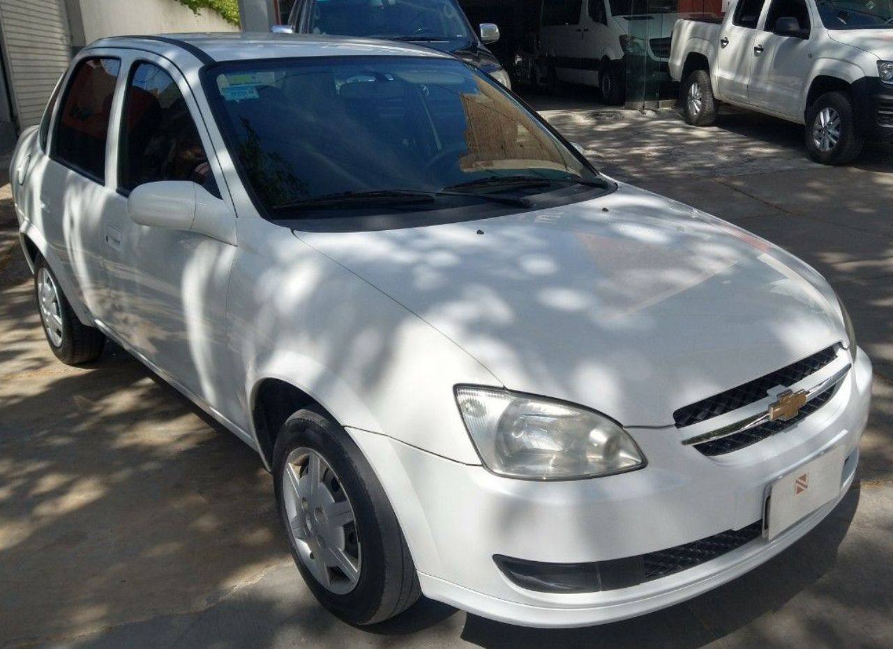Chevrolet Classic Usado en Mendoza, deRuedas