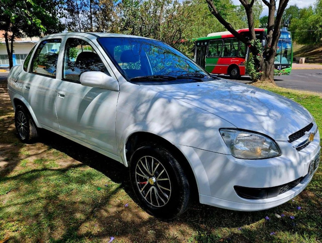 Chevrolet Classic Usado en Mendoza, deRuedas