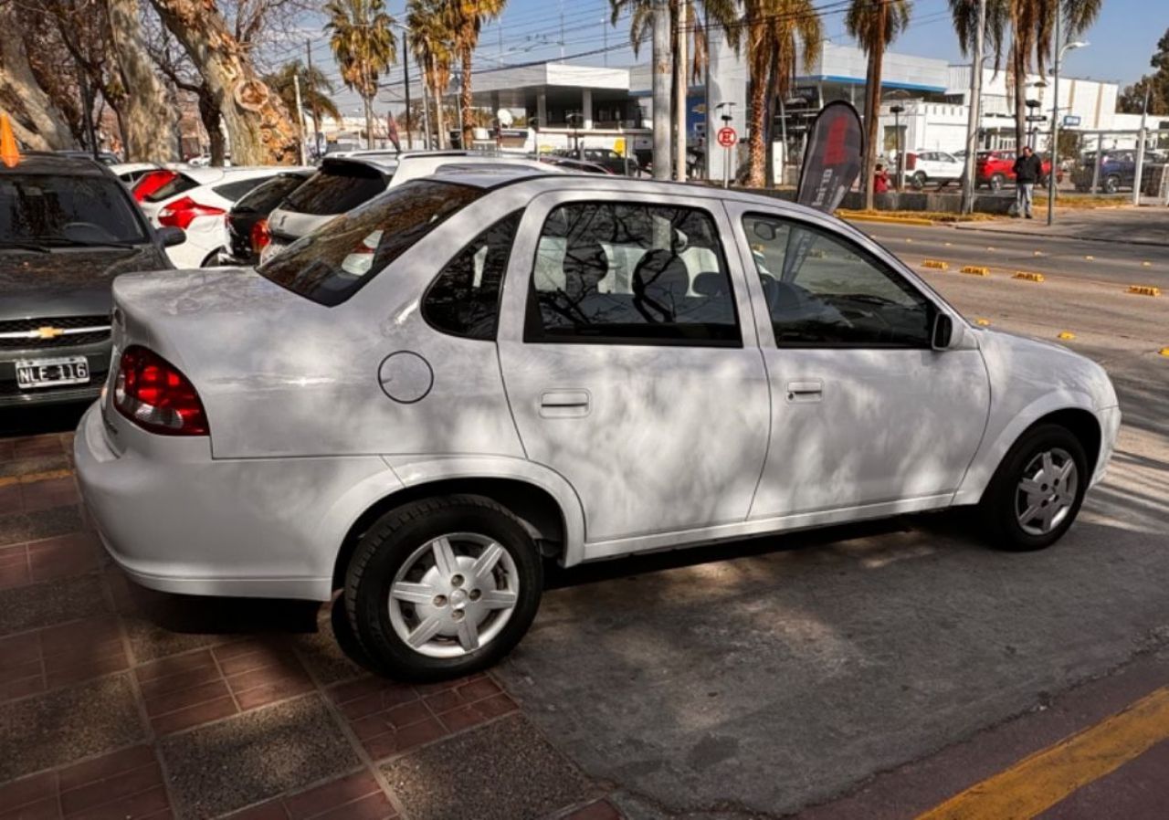 Chevrolet Classic Usado en Mendoza, deRuedas