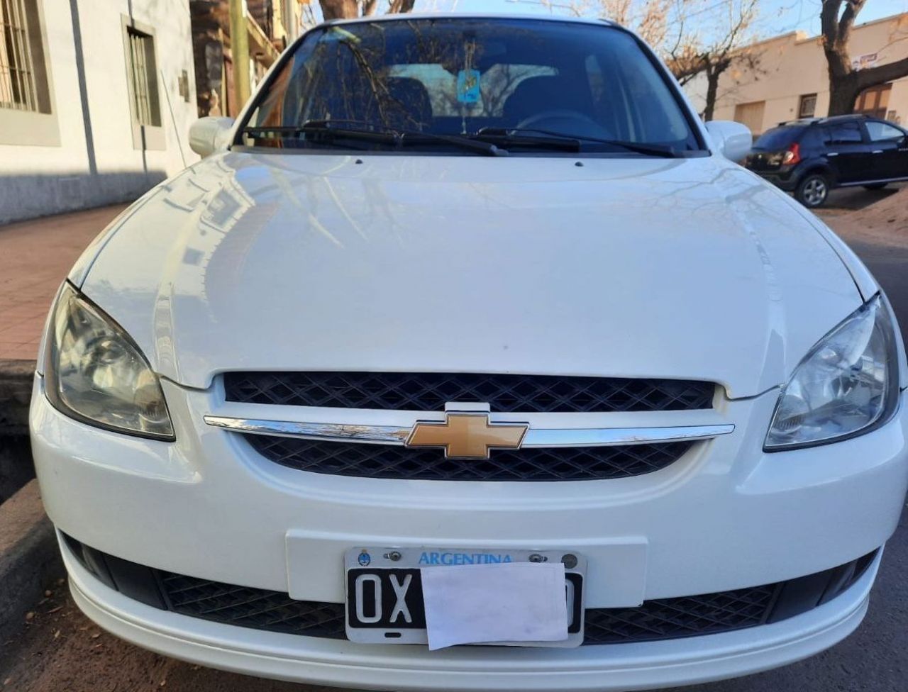 Chevrolet Classic Usado Financiado en Mendoza, deRuedas