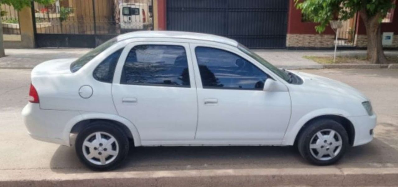 Chevrolet Classic Usado en Mendoza, deRuedas