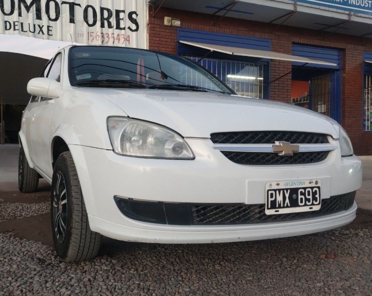 Chevrolet Classic Usado en Mendoza, deRuedas