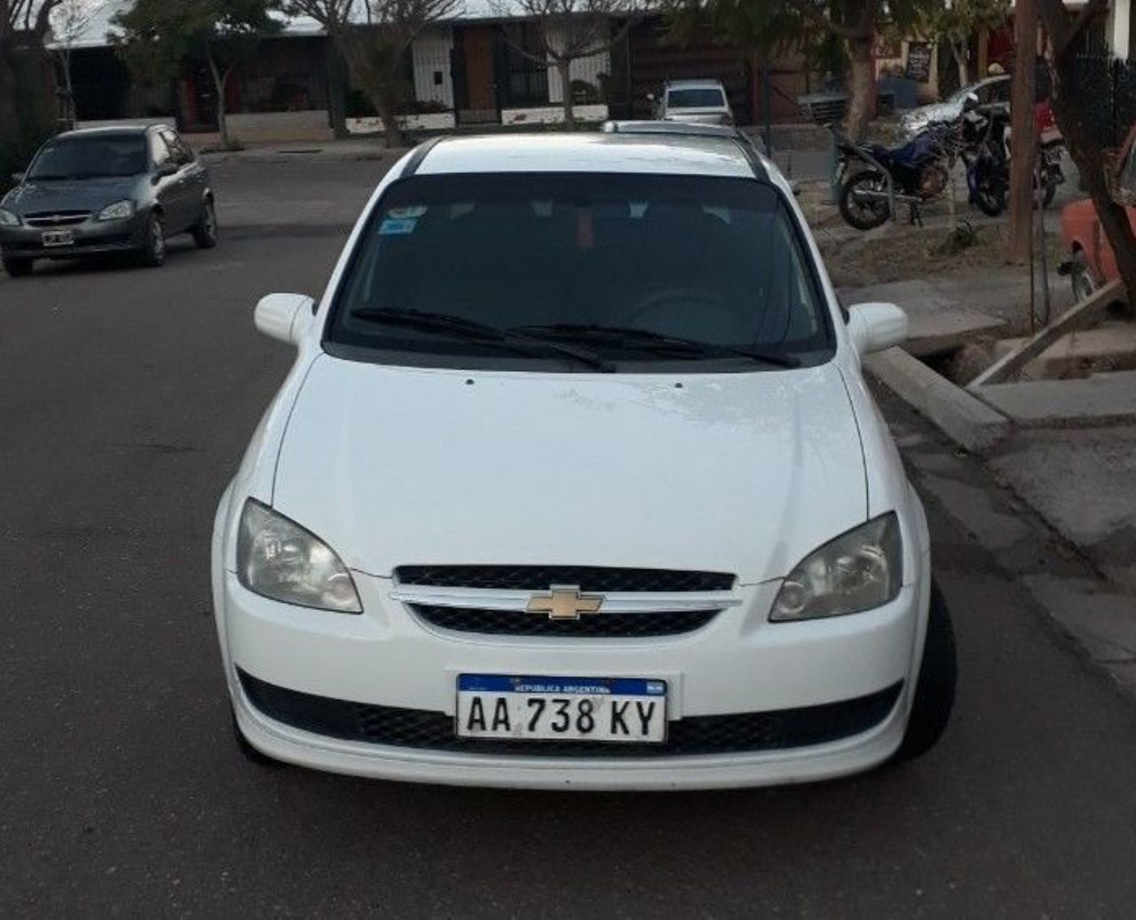 Chevrolet Classic Usado en Mendoza, deRuedas