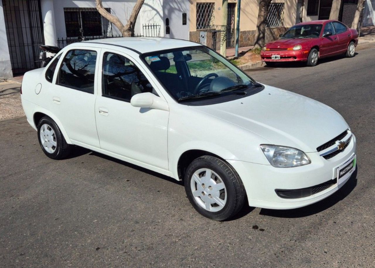 Chevrolet Classic Usado Financiado en Mendoza, deRuedas