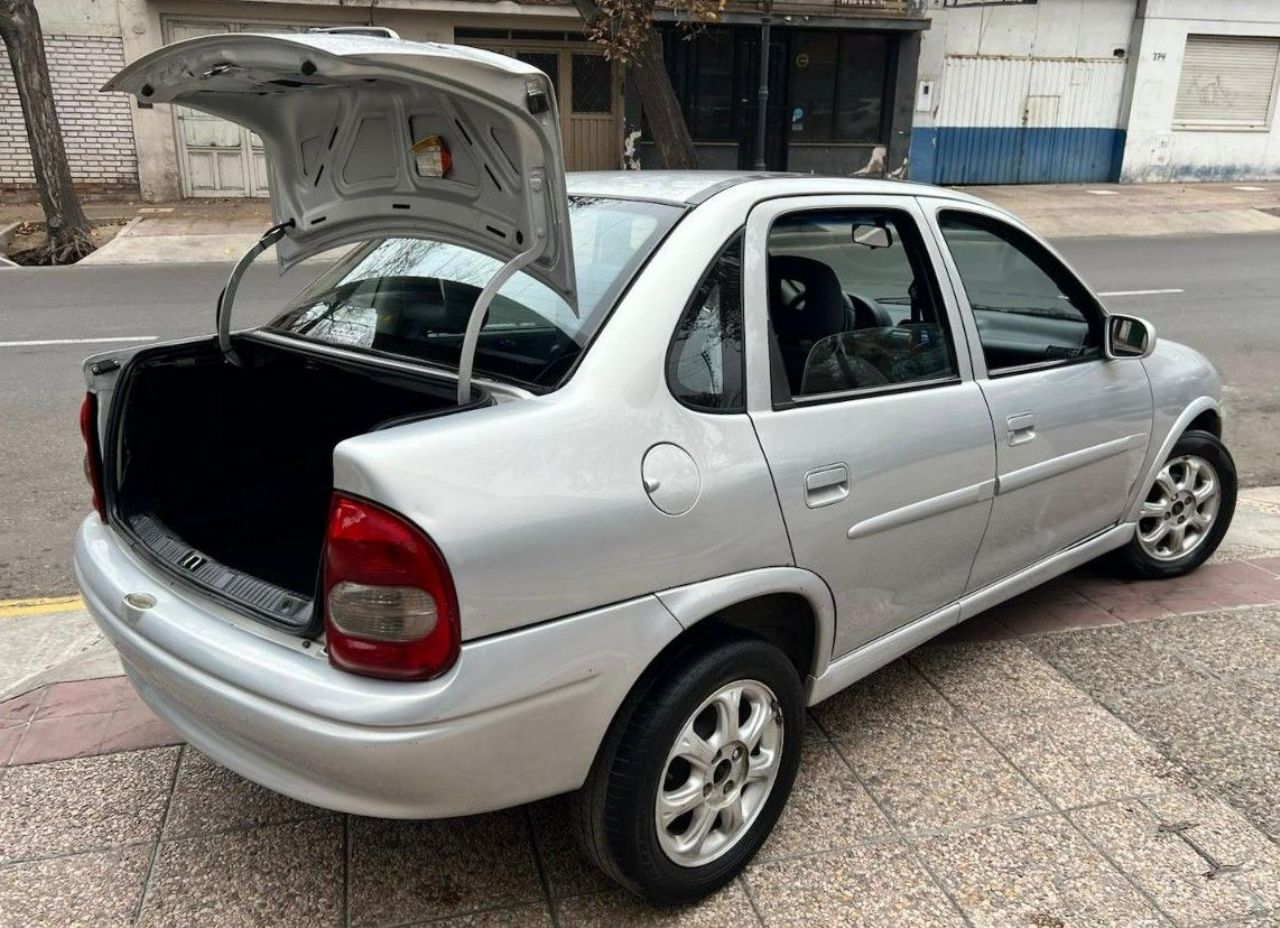 Chevrolet Corsa Usado en Mendoza, deRuedas