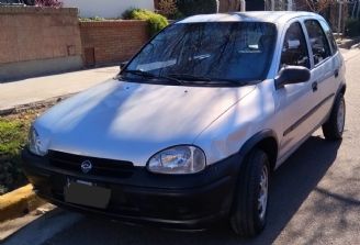 Chevrolet Corsa Usado en Mendoza