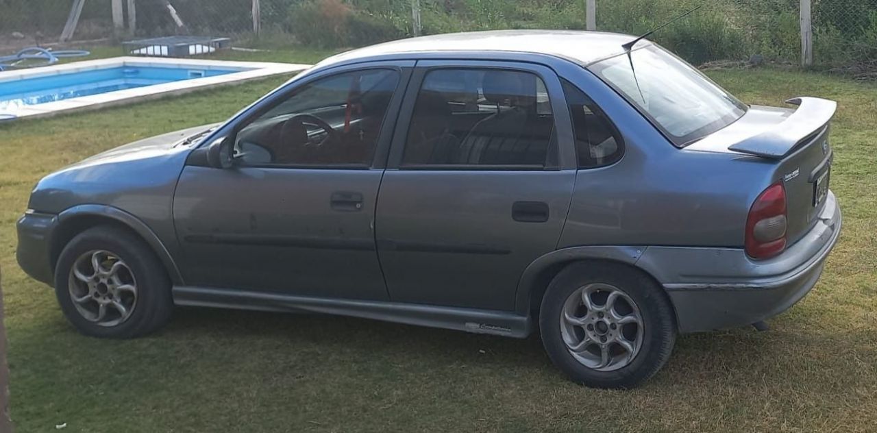Chevrolet Corsa Usado en San Juan, deRuedas