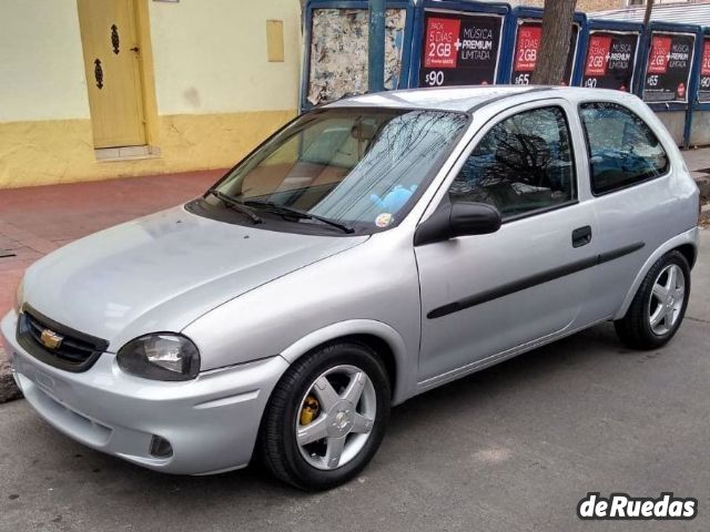 Chevrolet Corsa Usado en Mendoza, deRuedas