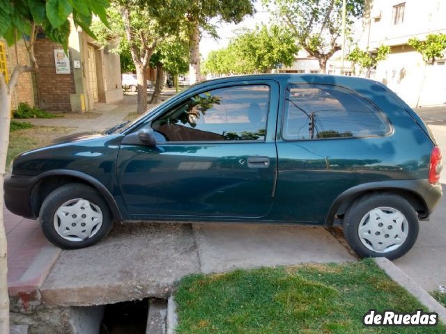 Chevrolet Corsa Usado en Mendoza, deRuedas