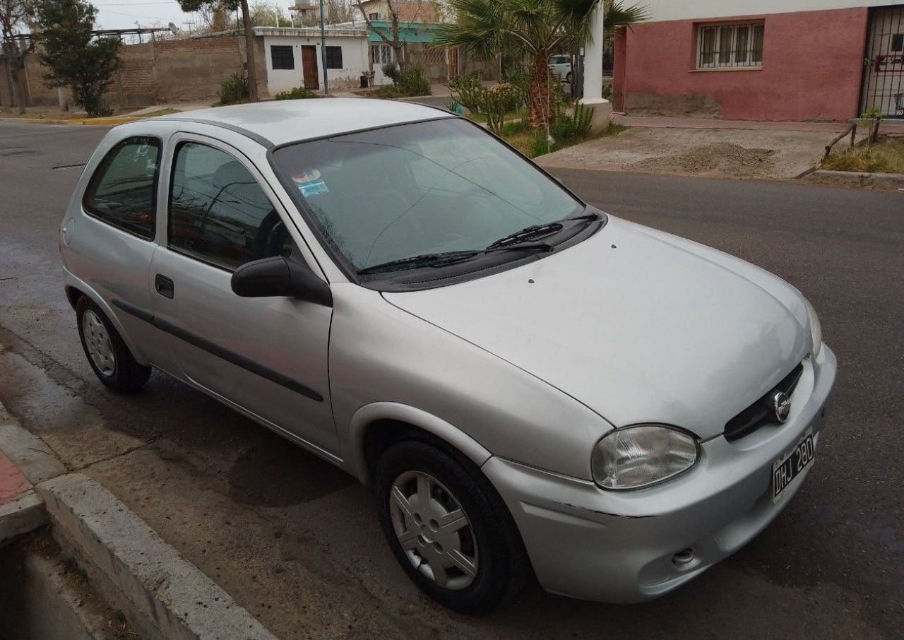 Chevrolet Corsa Usado en Mendoza, deRuedas