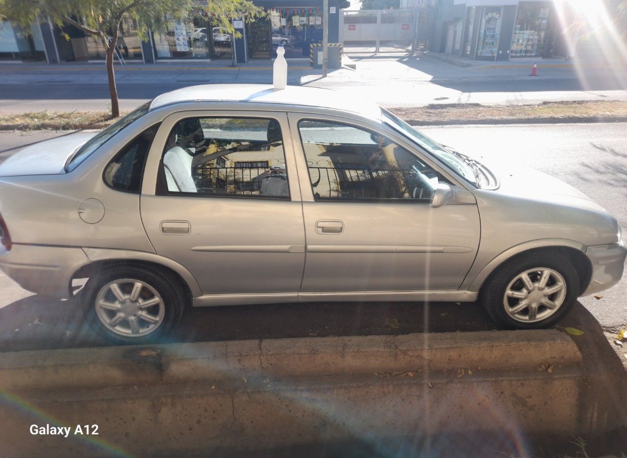 Chevrolet Corsa Usado en Mendoza, deRuedas