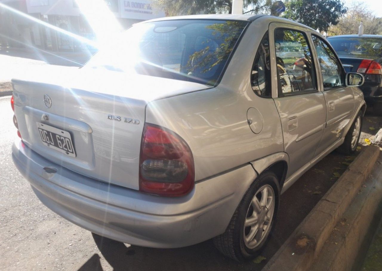 Chevrolet Corsa Usado en Mendoza, deRuedas