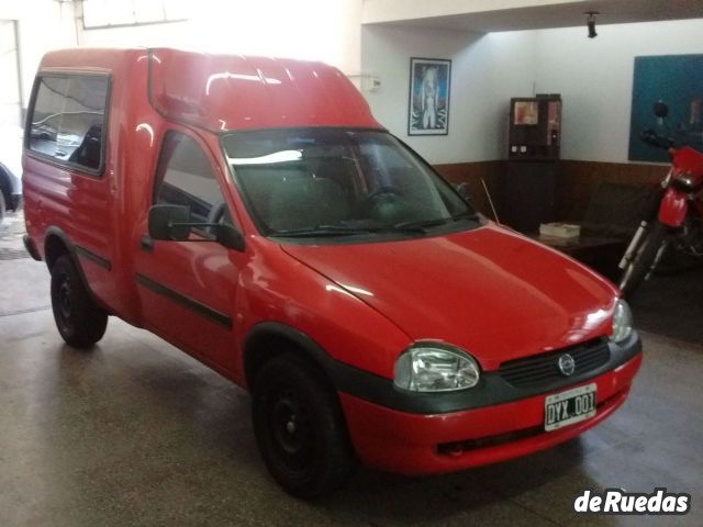 Chevrolet Corsa Usada en Mendoza, deRuedas