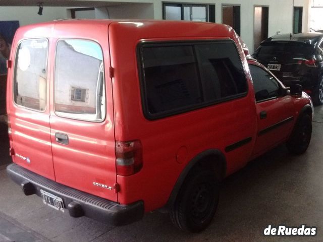 Chevrolet Corsa Usada en Mendoza, deRuedas