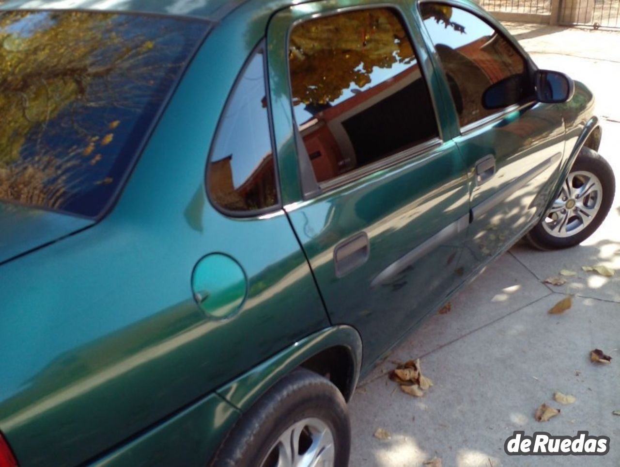 Chevrolet Corsa Usado en Mendoza, deRuedas