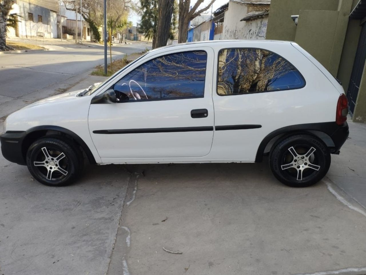 Chevrolet Corsa Usado en Mendoza, deRuedas