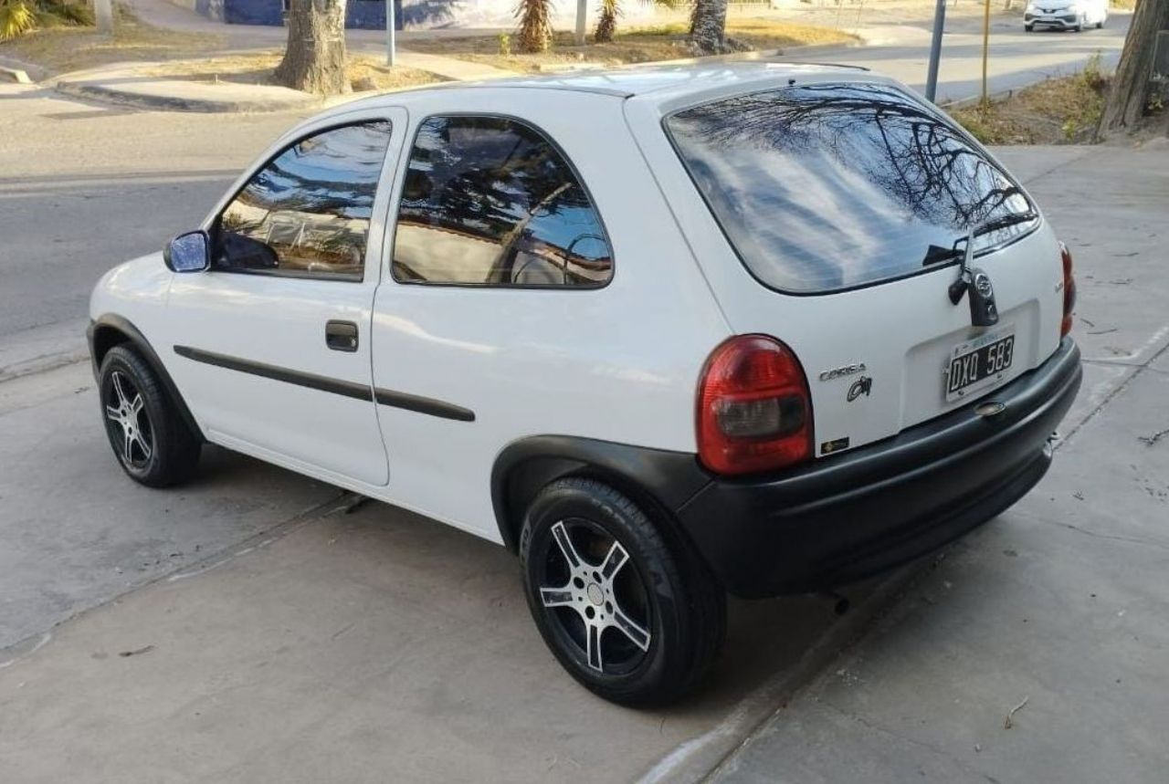 Chevrolet Corsa Usado en Mendoza, deRuedas