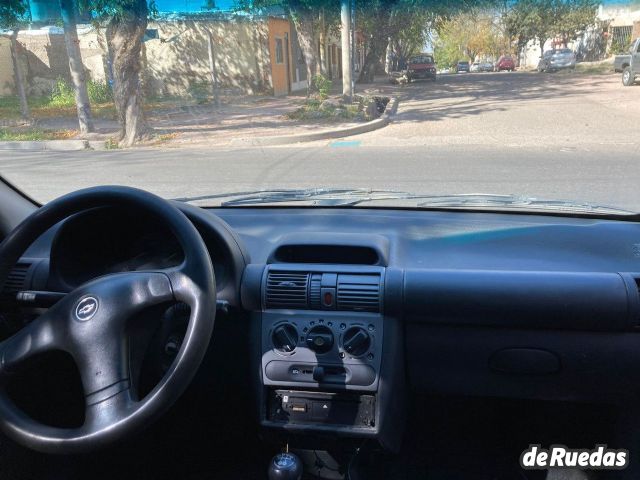 Chevrolet Corsa Usado en Mendoza, deRuedas