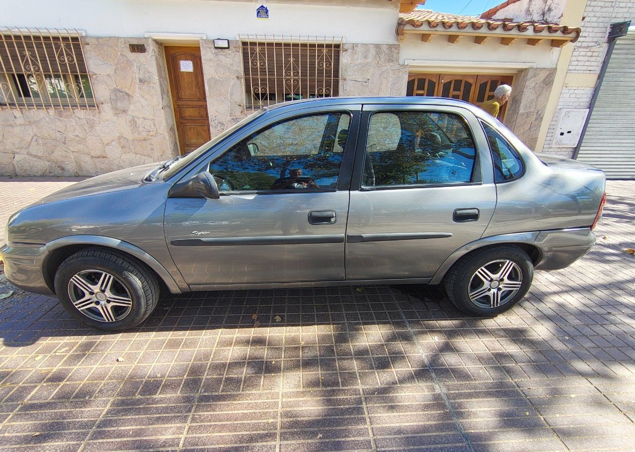 Chevrolet Corsa Usado en Mendoza, deRuedas