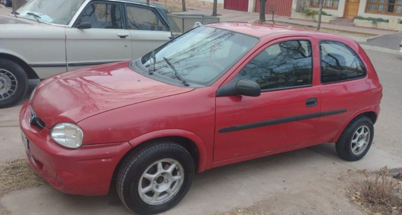 Chevrolet Corsa Usado en Mendoza, deRuedas
