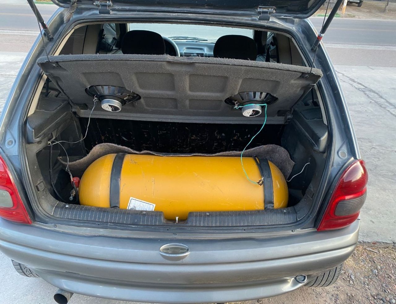 Chevrolet Corsa Usado en Mendoza, deRuedas