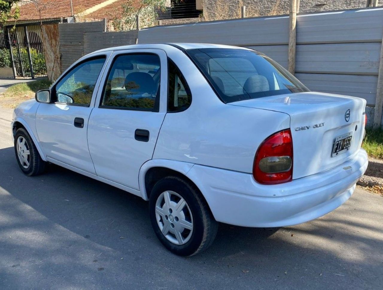 Chevrolet Corsa Usado en Mendoza, deRuedas