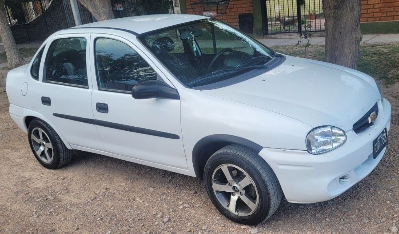 Chevrolet Corsa Usado en Mendoza, deRuedas