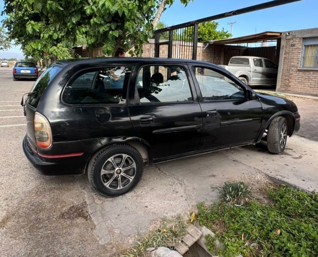 Chevrolet Corsa Usado en San Juan, deRuedas