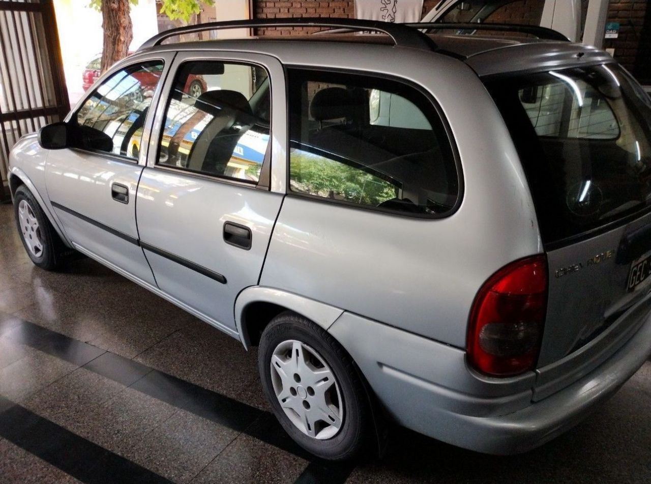 Chevrolet Corsa Usado en Mendoza, deRuedas