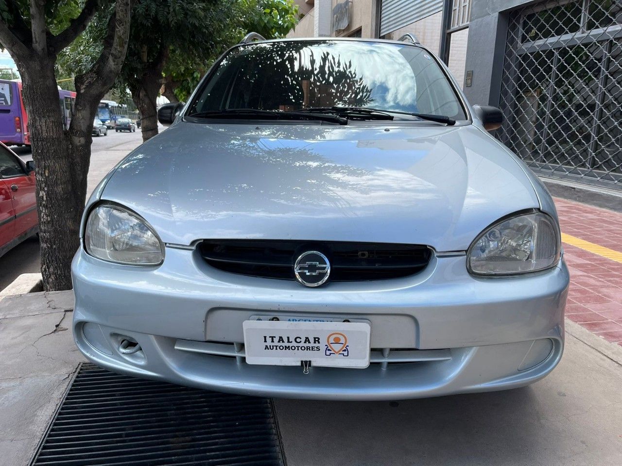 Chevrolet Corsa Usado en Mendoza, deRuedas