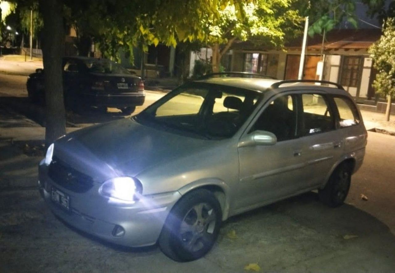 Chevrolet Corsa Usado en Mendoza, deRuedas