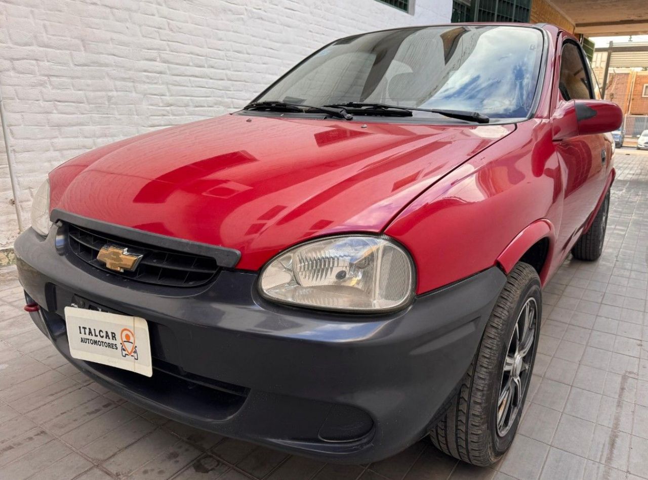 Chevrolet Corsa Usado Financiado en Mendoza, deRuedas