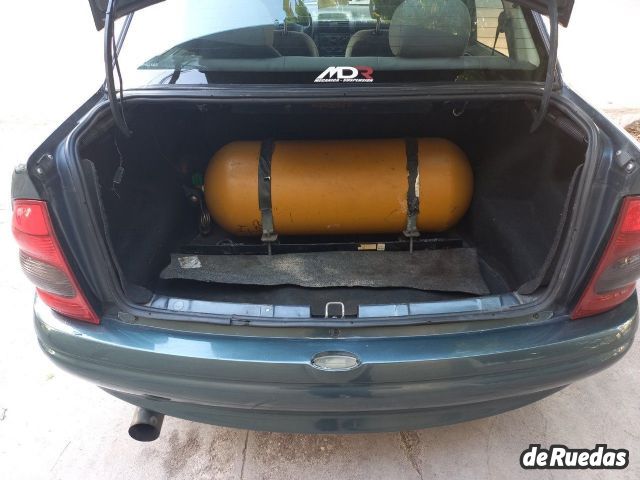 Chevrolet Corsa Usado en Mendoza, deRuedas