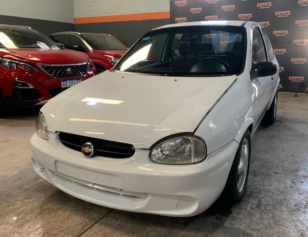 Chevrolet Corsa Usado en Mendoza, deRuedas