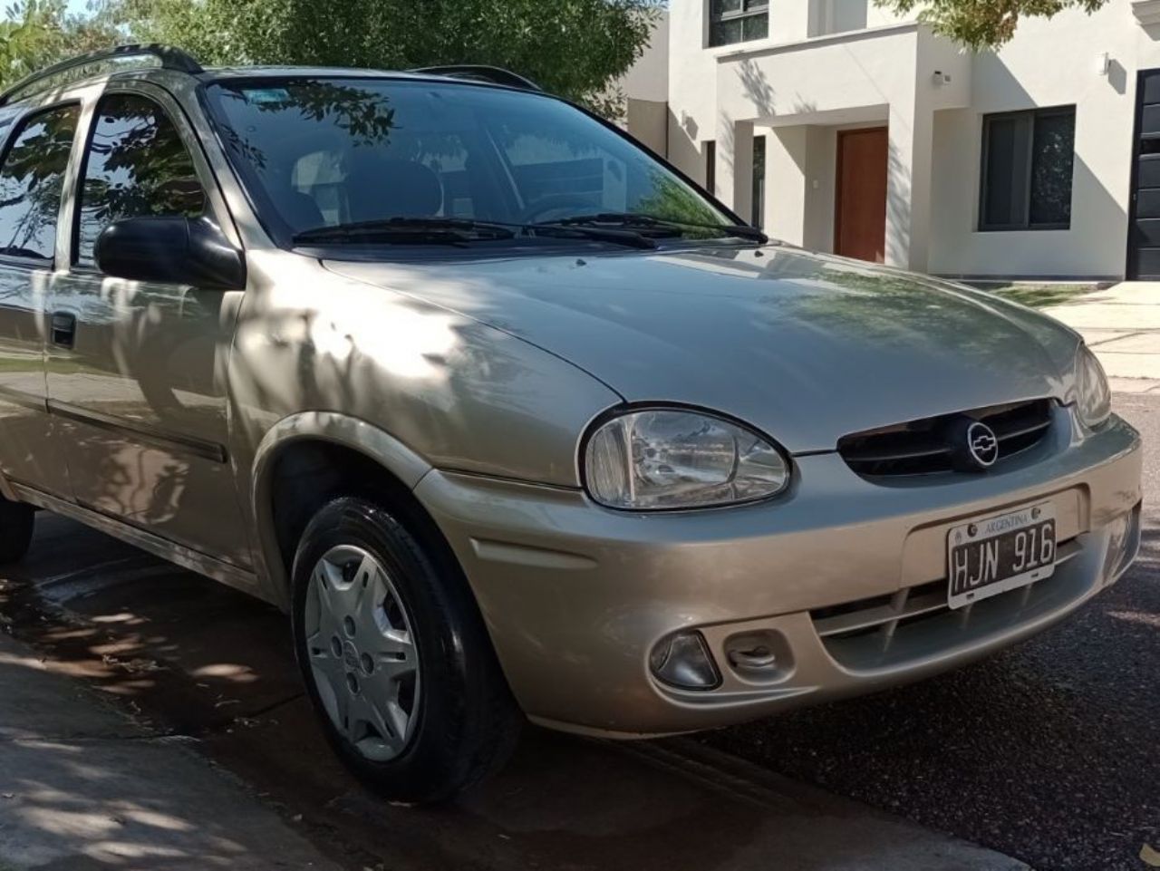 Chevrolet Corsa Usado en Mendoza, deRuedas