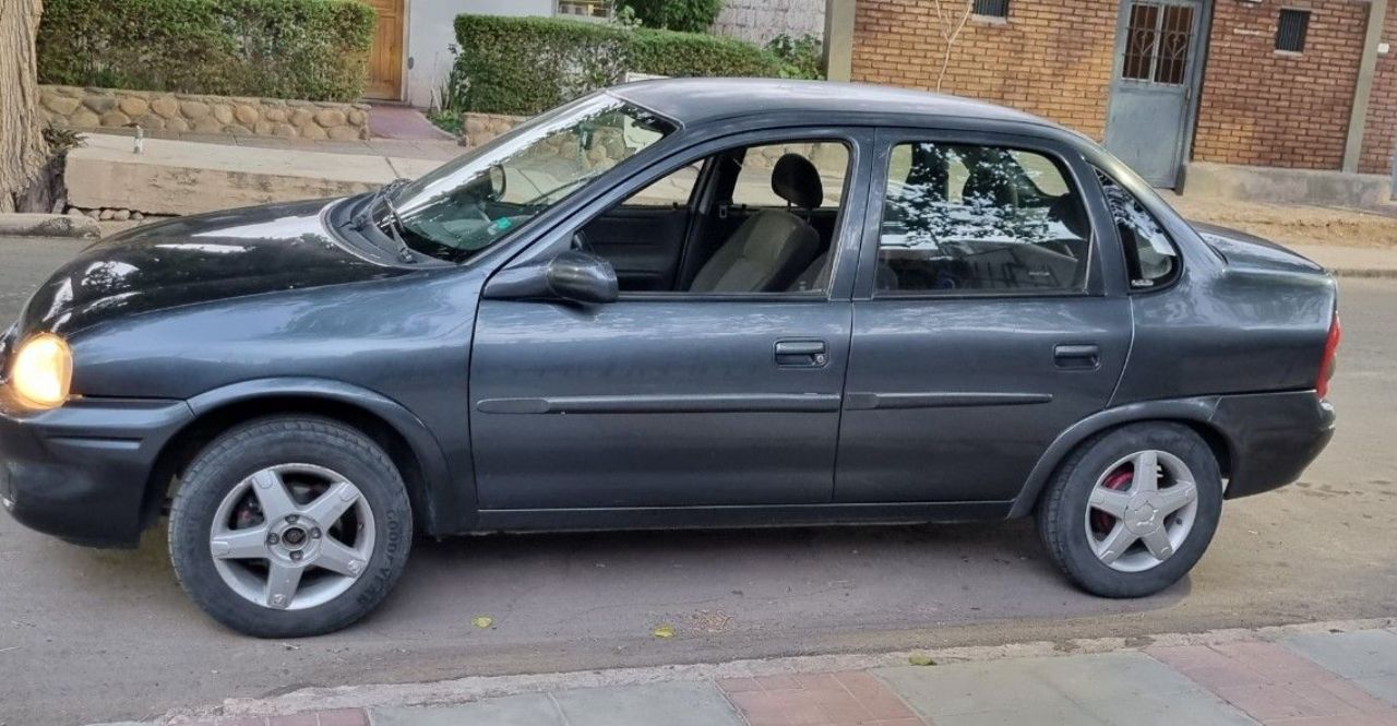 Chevrolet Corsa Usado en Mendoza, deRuedas