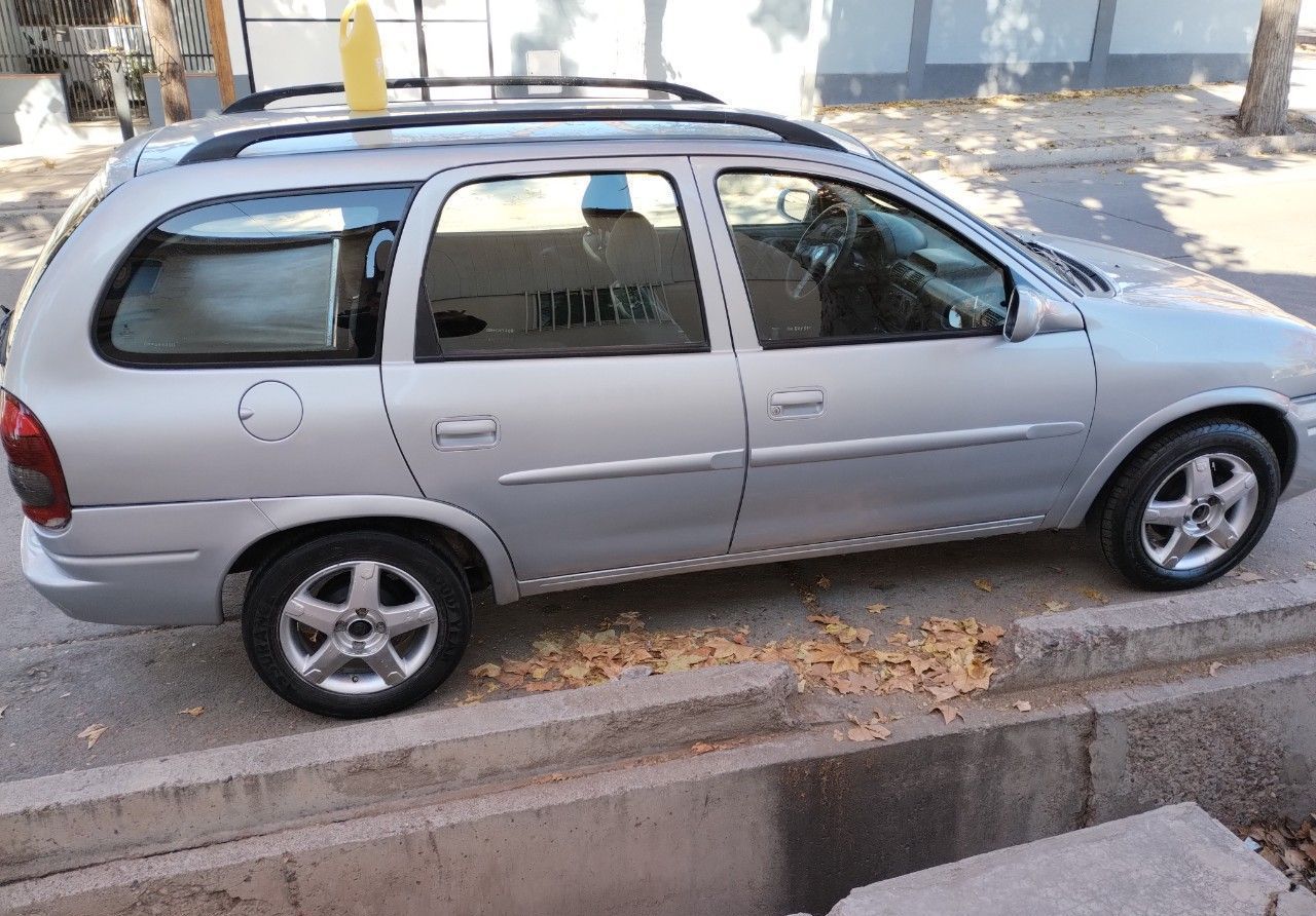 Chevrolet Corsa Usado en Mendoza, deRuedas