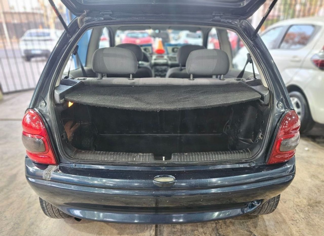 Chevrolet Corsa Usado en Mendoza, deRuedas