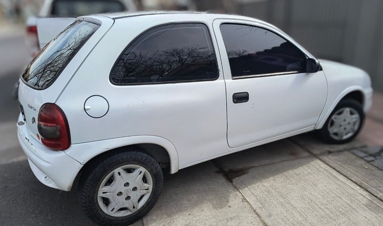 Chevrolet Corsa Usado en Mendoza, deRuedas