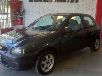 Chevrolet Corsa Usado en San Juan Financiado