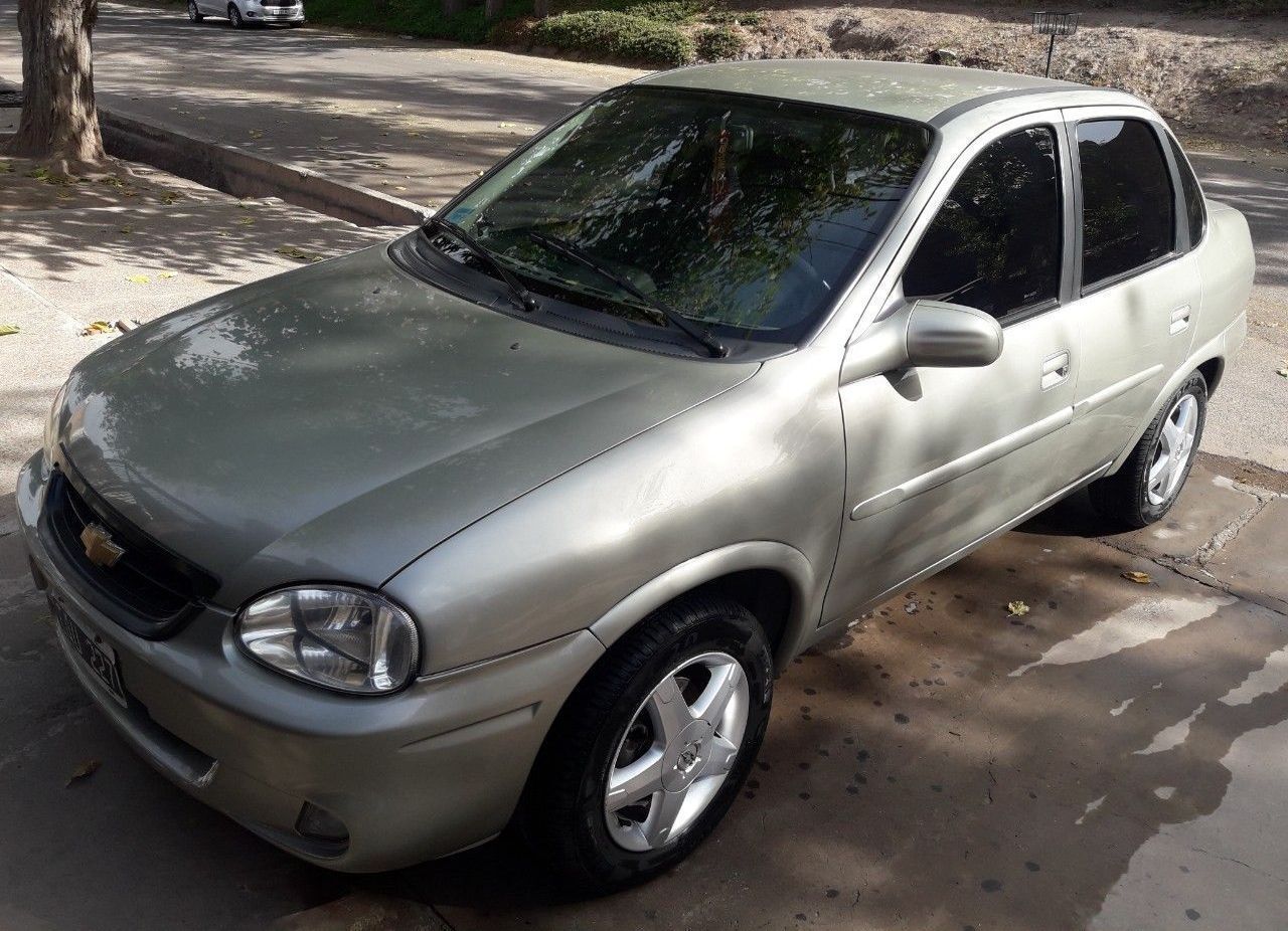 Chevrolet Corsa Usado en Mendoza, deRuedas