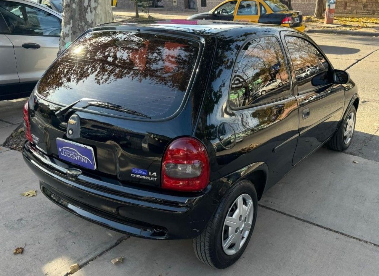 Chevrolet Corsa Usado en Mendoza, deRuedas
