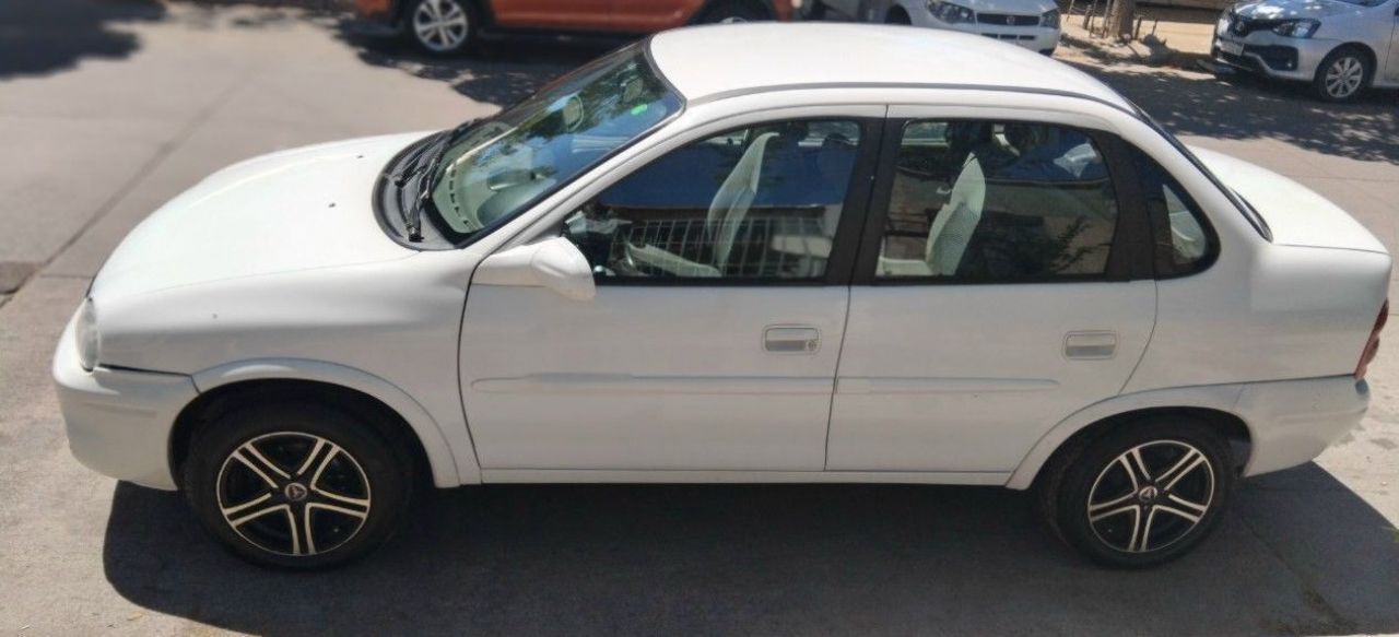 Chevrolet Corsa Usado en Mendoza, deRuedas