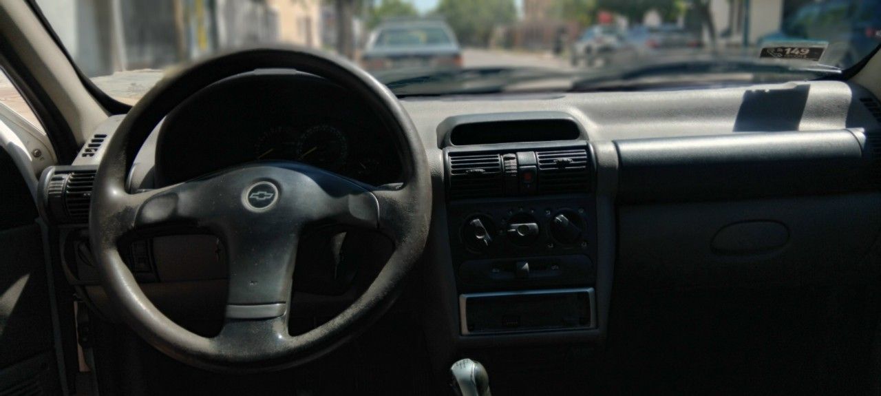 Chevrolet Corsa Usado en Mendoza, deRuedas