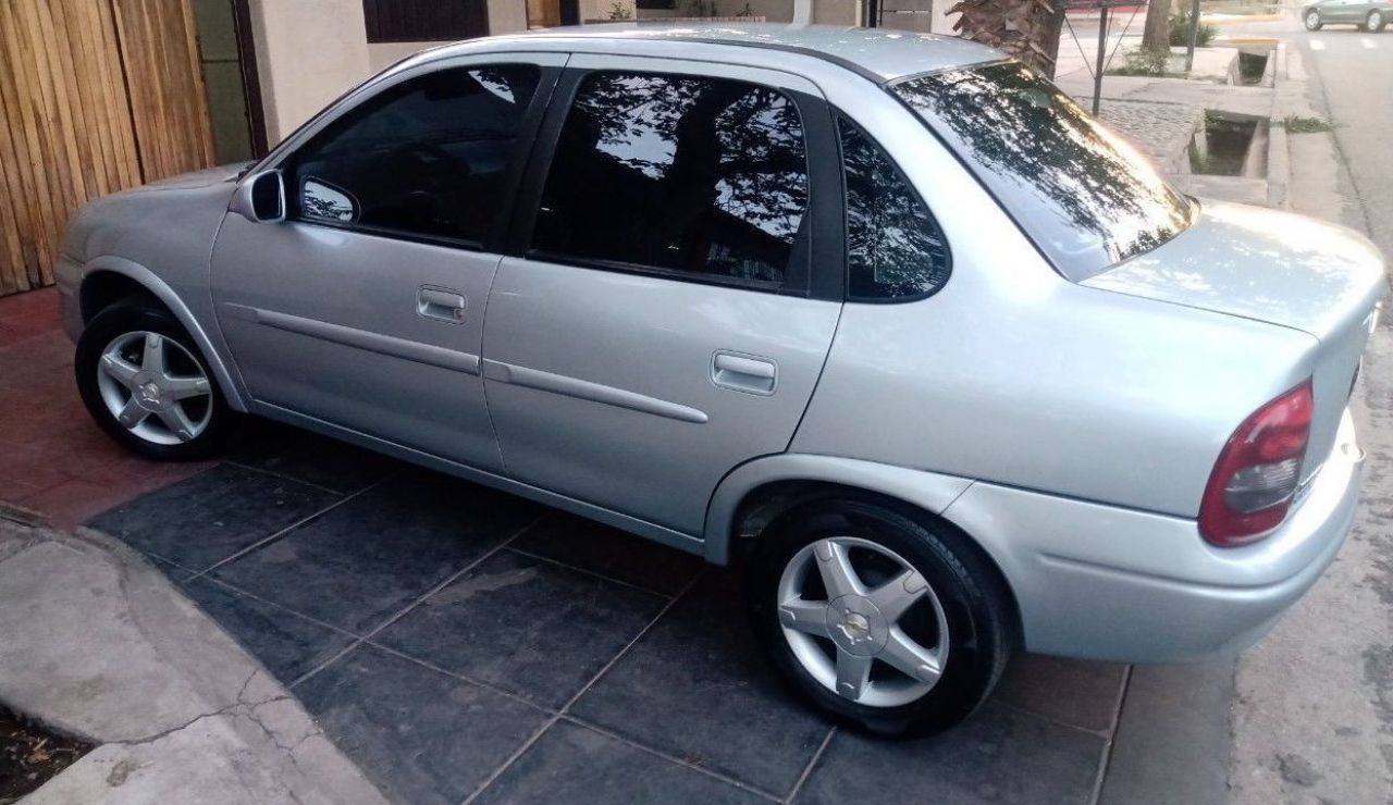Chevrolet Corsa Usado en Mendoza, deRuedas